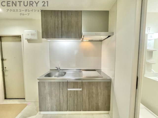 キッチン　2口IHコンロ付きのシステムキッチンです♪