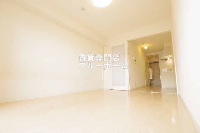 その他部屋・スペース　別角度からの洋室！