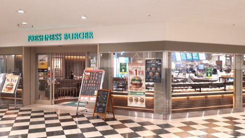 飲食店　フレッシュネスバーガー聖路加タワー店（飲食店）まで129m