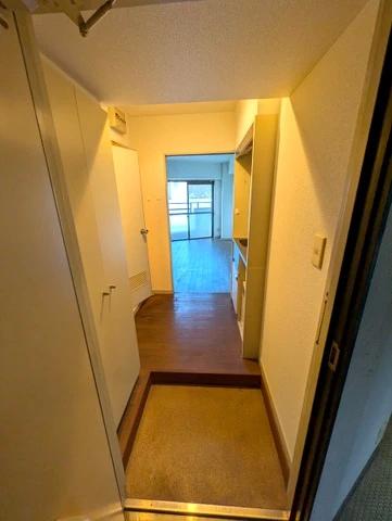 玄関　※同タイプ、別のお部屋のイメージ写真です！
