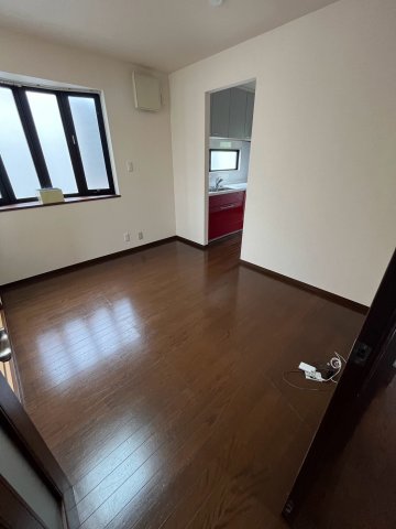 貸家 芦屋市楠町の居間写真
