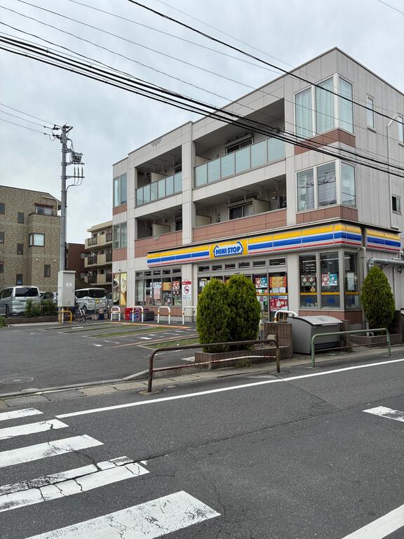 コンビニ　ミニストップ行徳駅前1丁目店（コンビニ）まで484m