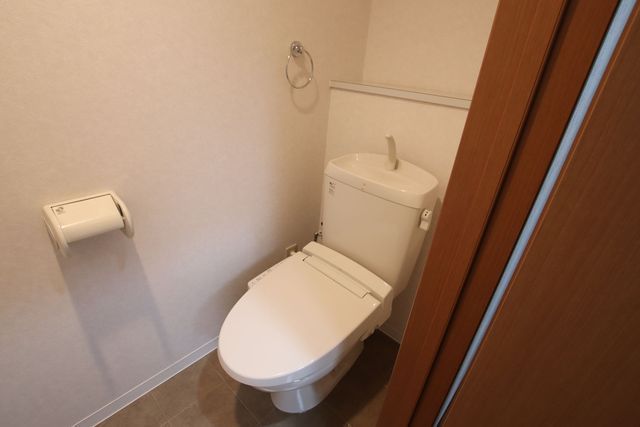 ヌーベル田上のトイレ写真