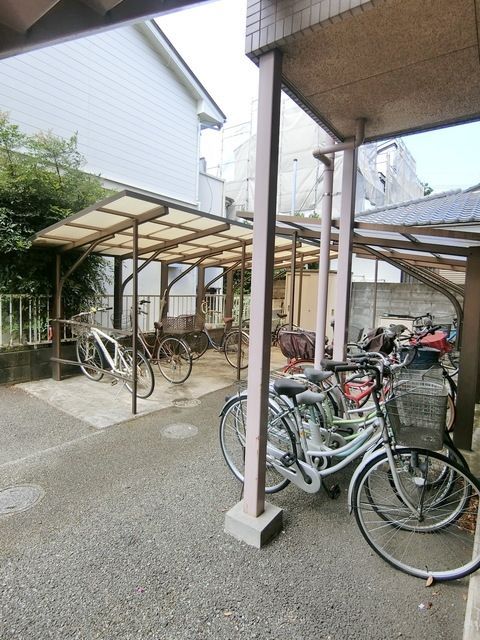 ロビー　☆駐輪場☆