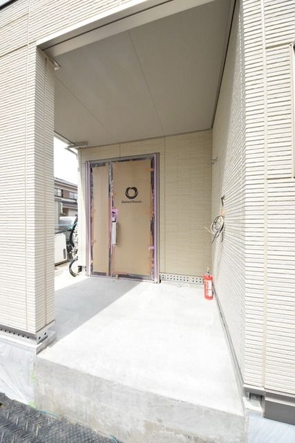 エントランス　★お部屋探しは株式会社タウンハウジング東京まで★