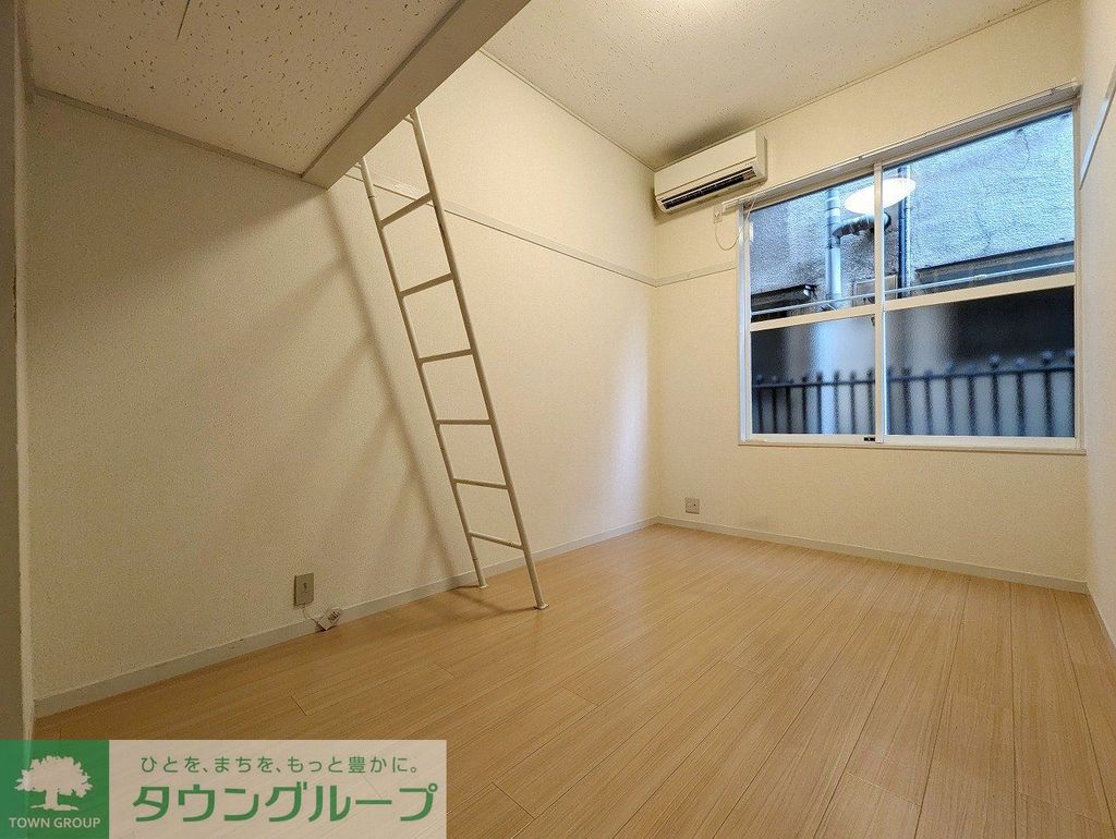 ダイヤモンドハイツの居間写真