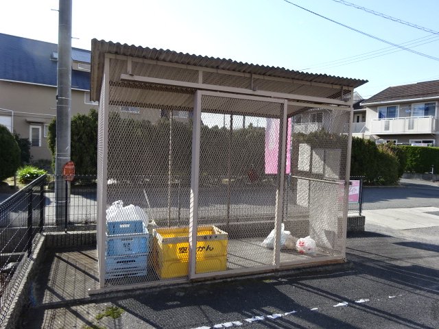 ＪＲ山陽本線 倉敷駅 徒歩24分 2階建 築28年の外観写真