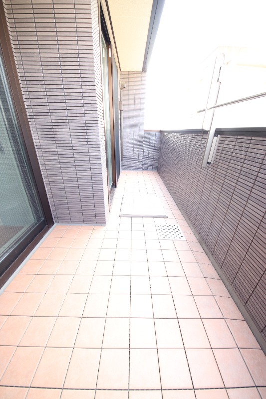 阪神本線 鳴尾・武庫川女子大前駅 徒歩7分 3階建 築8年の内装写真
