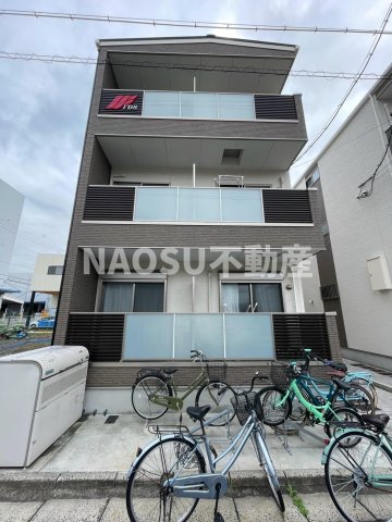 建物外観　落ち着いた雰囲気の外観です