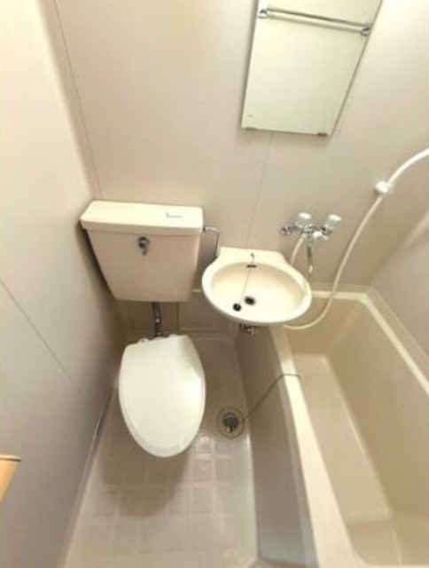 フリーダムIのトイレ写真