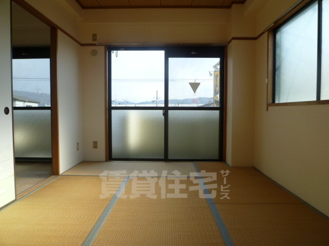 京阪本線 香里園駅 バス乗車時間：15分 最寄りバス停で下車 徒歩4分 4階建 築38年のその他写真