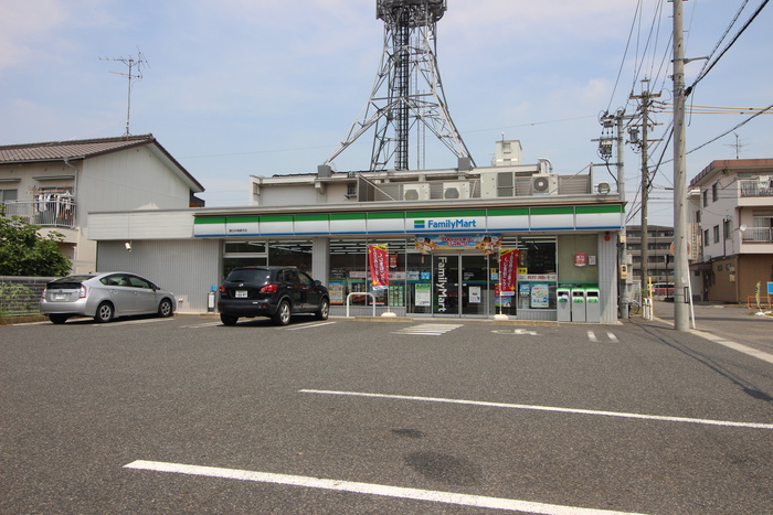 スーパー　ファミリーマート　春日井高蔵寺店（スーパー）まで410m