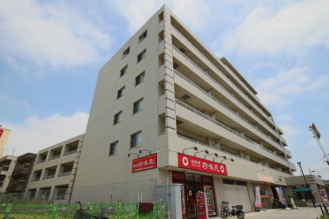 建物外観　駅徒歩１分