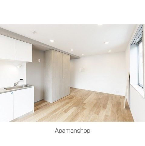 TAKANAWA CUBE Eastの居間写真