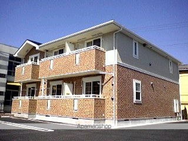 ＪＲ東海道本線 富士駅 バス乗車時間：11分 最寄りバス停で下車 徒歩11分 築18年
