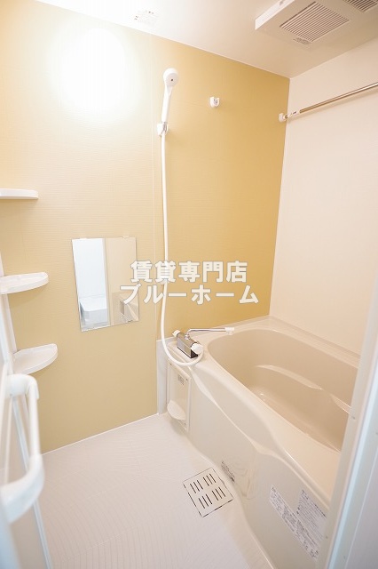 ＪＲ阪和線 三国ケ丘駅 徒歩10分 3階建 築2年の風呂写真