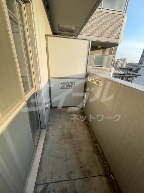 地下鉄長堀鶴見緑地線 今福鶴見駅 徒歩1分 12階建 築23年の内装写真