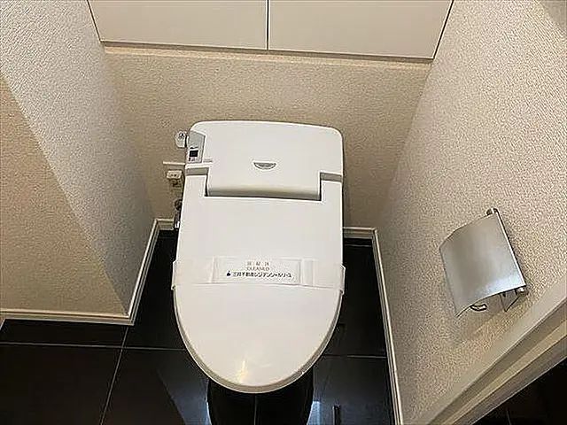 トイレ　写真は同タイプ住居です