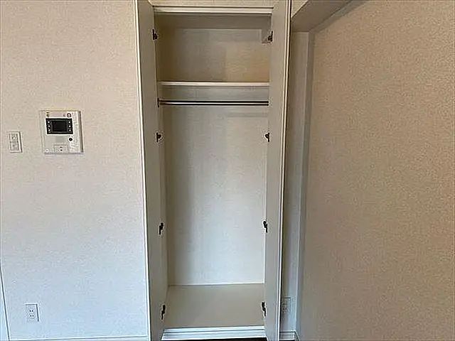 収納　写真は同タイプ住居です