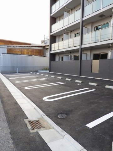 駐車場　駐車スペースもあります