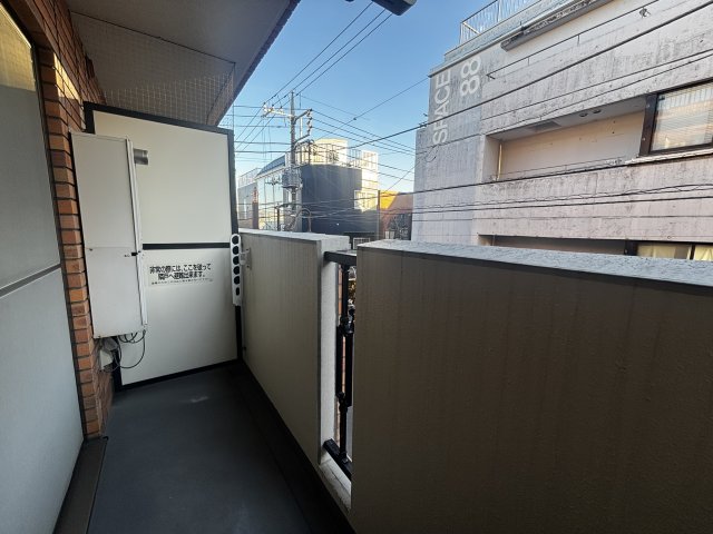 小田急線 梅ケ丘駅 徒歩2分 4階建 築24年の内装写真