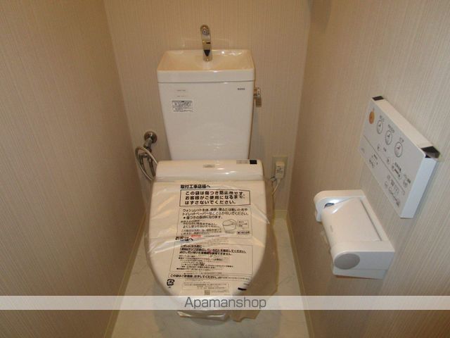 ＪＲ常磐線 綾瀬駅 徒歩4分 12階建 築12年のトイレ写真