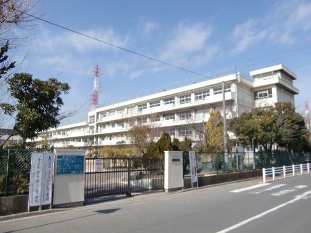 小学校　二俣小学校（小学校）まで800m
