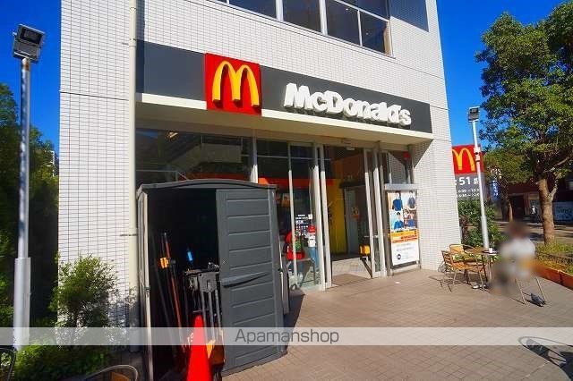 飲食店　マクドナルド仲町台駅前店（飲食店）まで1914m