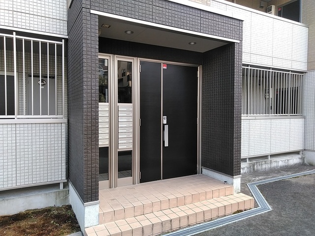 阪急箕面線 箕面駅 徒歩9分 3階建 築14年の外観写真