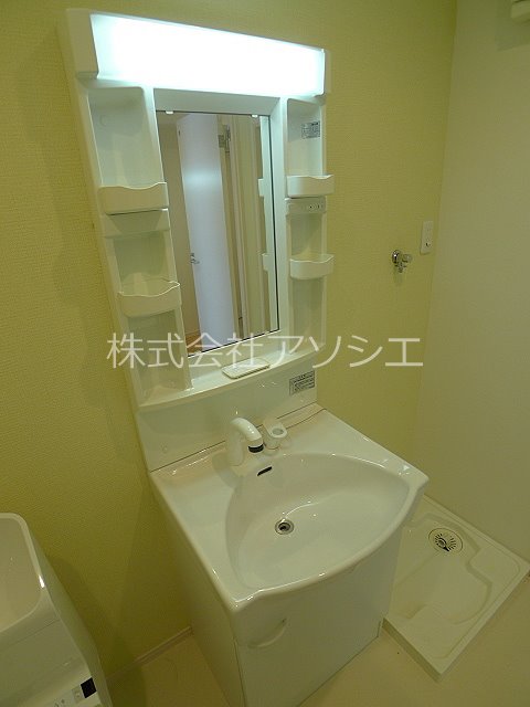 洗面設備　シャンプードレッサー