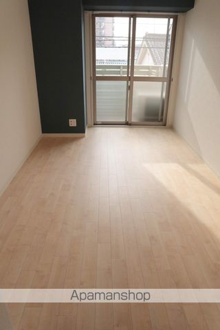 南海本線 七道駅 徒歩10分 6階建 築20年の居間写真