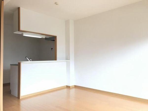 Eins 2の居間写真