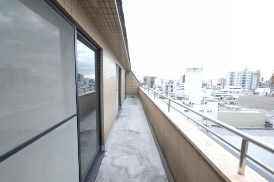 バルコニー　メゾン表町