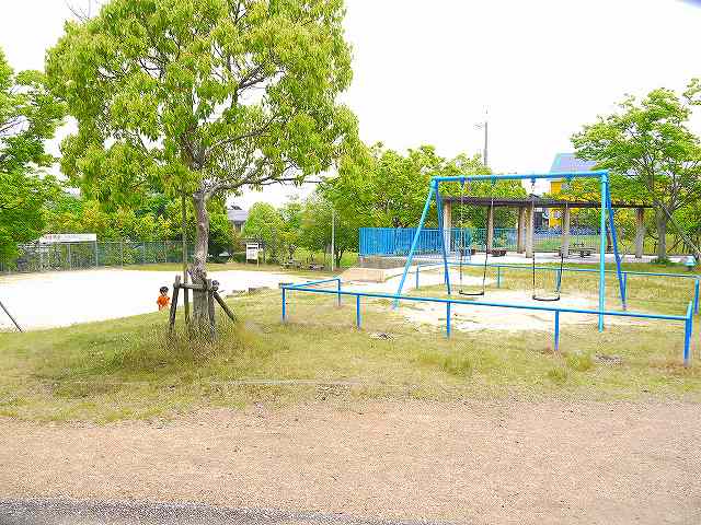 公園　左京三丁目街区公園（公園）まで188m
