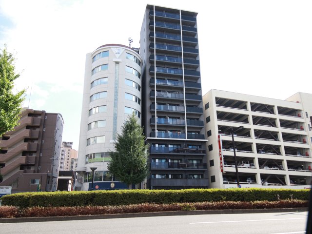 プレサンスロジェ車道駅前SOUTHの外観写真