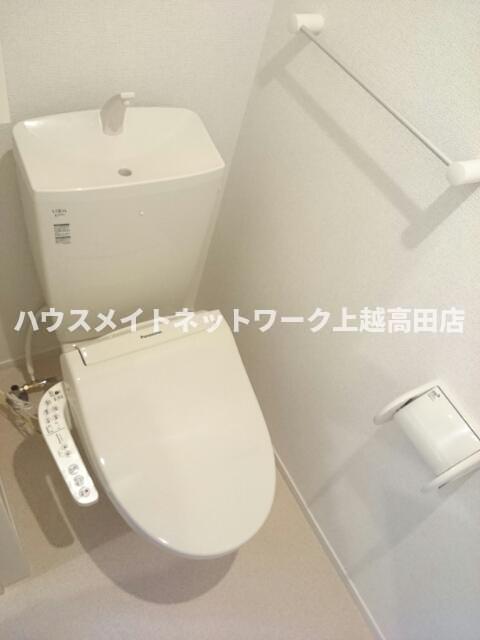 シエロ・アズールIIのトイレ写真