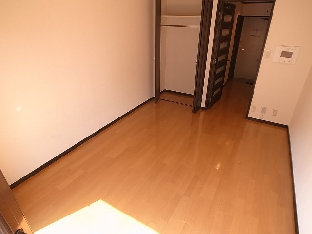 ライオンズマンション薬院第6の居間写真