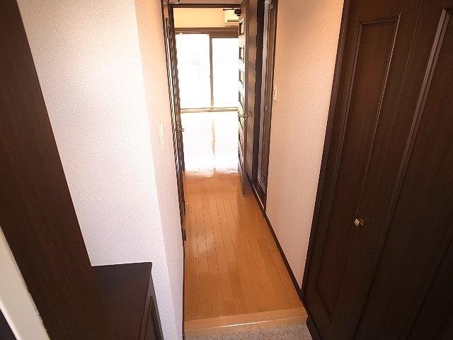 ライオンズマンション薬院第6の玄関写真