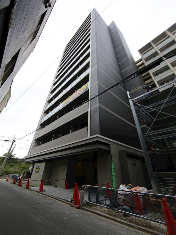 建物外観　外観　オートロック　宅配ＢＯＸ　防犯カメラ　分譲賃貸