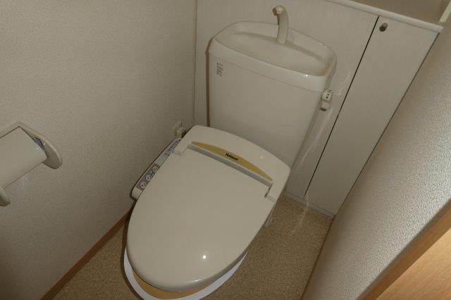 トイレ　シャワー付きトイレ