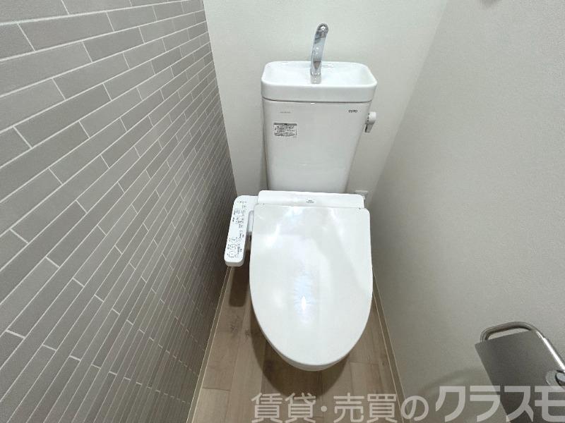 トイレ　ウォシュレット＆ウォームレット
