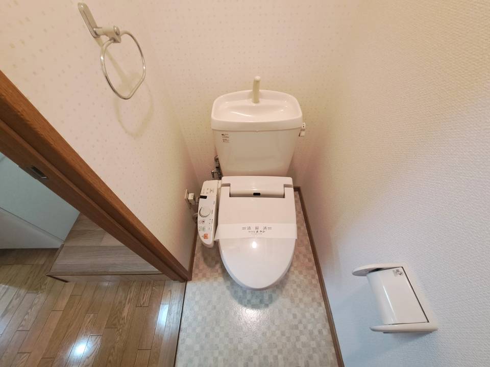 トイレ　トイレ