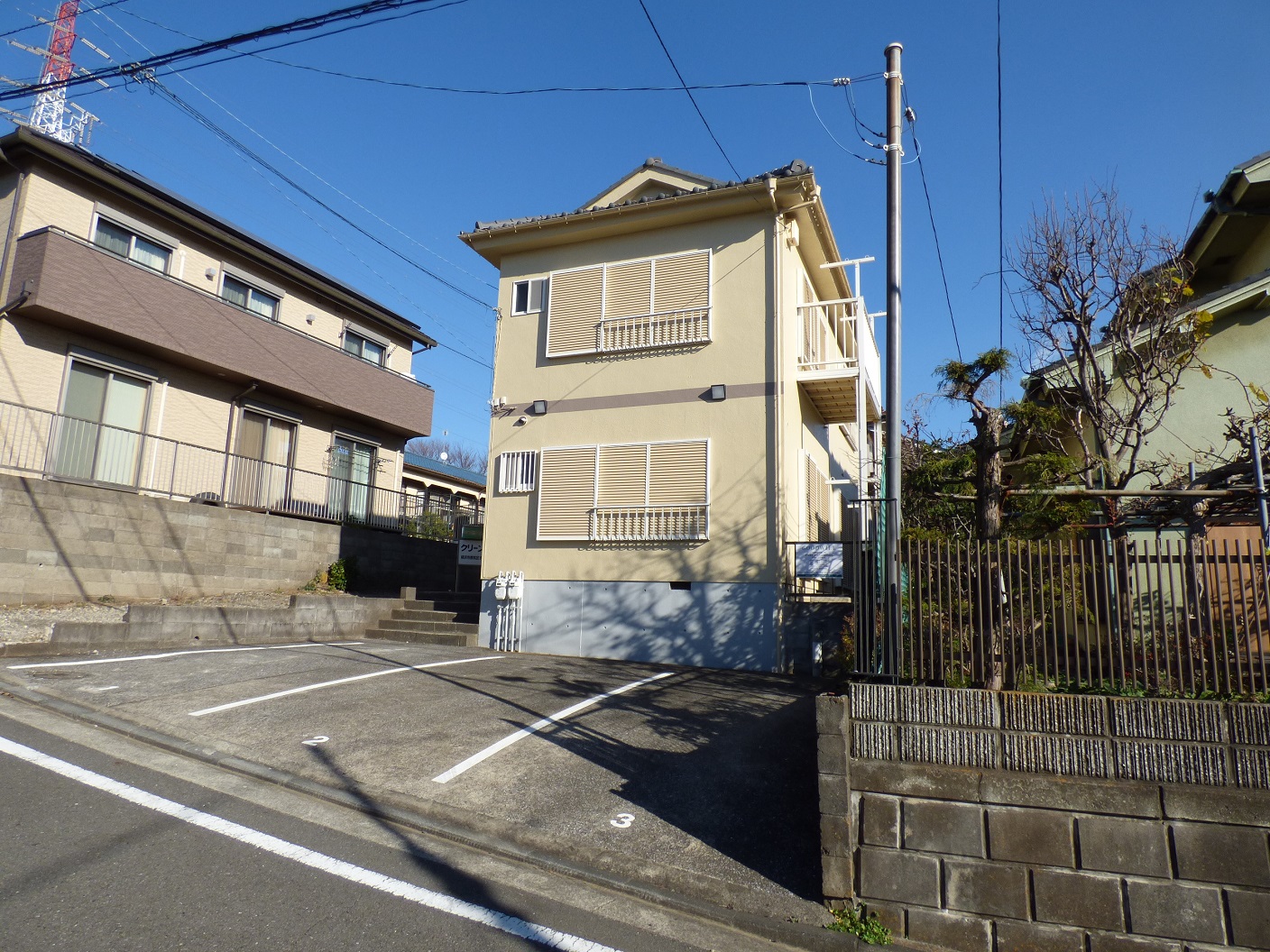 駐車場　駐車場※退去前のため、以前の写真を使用しています。