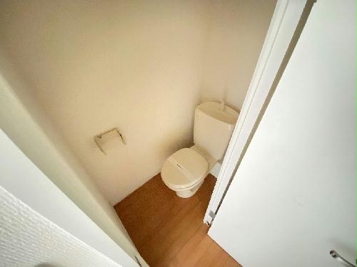 【レオパレスパストラルのトイレ】