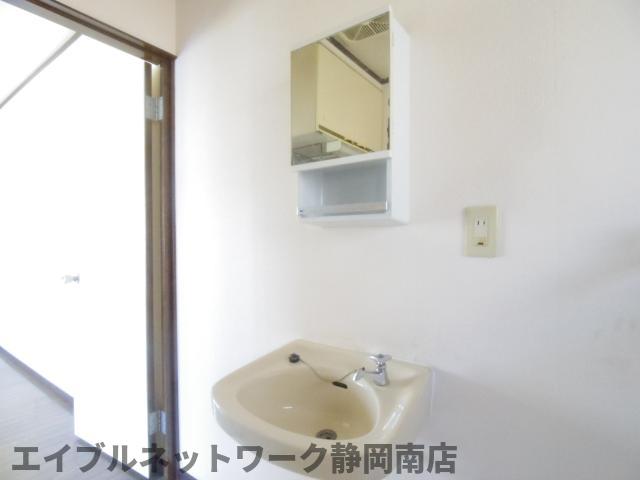 洗面設備　洗面所です