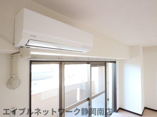 バルコニー　広々としたバルコニーです