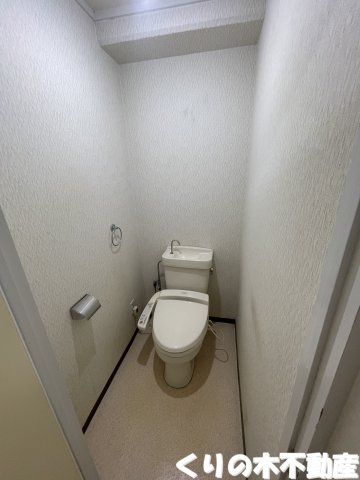 トイレ　シンプルで使いやすいトイレです