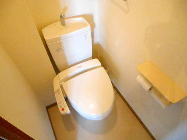トイレ　洗浄便座付きトイレ★