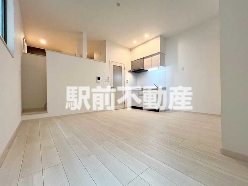 居室・リビング　※反転タイプ