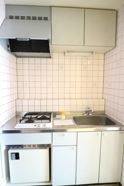 キッチン　ミニ冷蔵庫は未確認です。